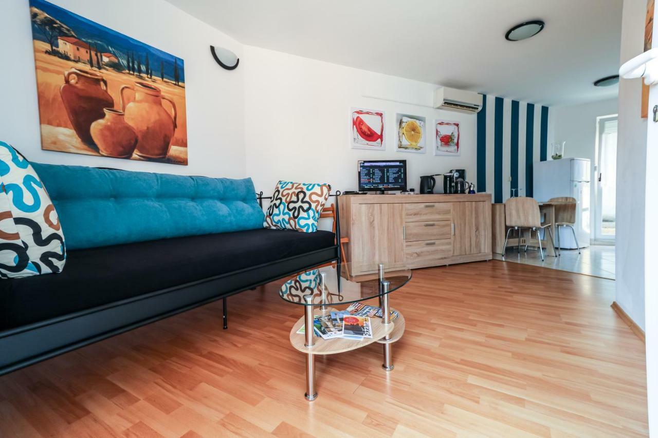 Waimarie Apartment Fazana Luaran gambar