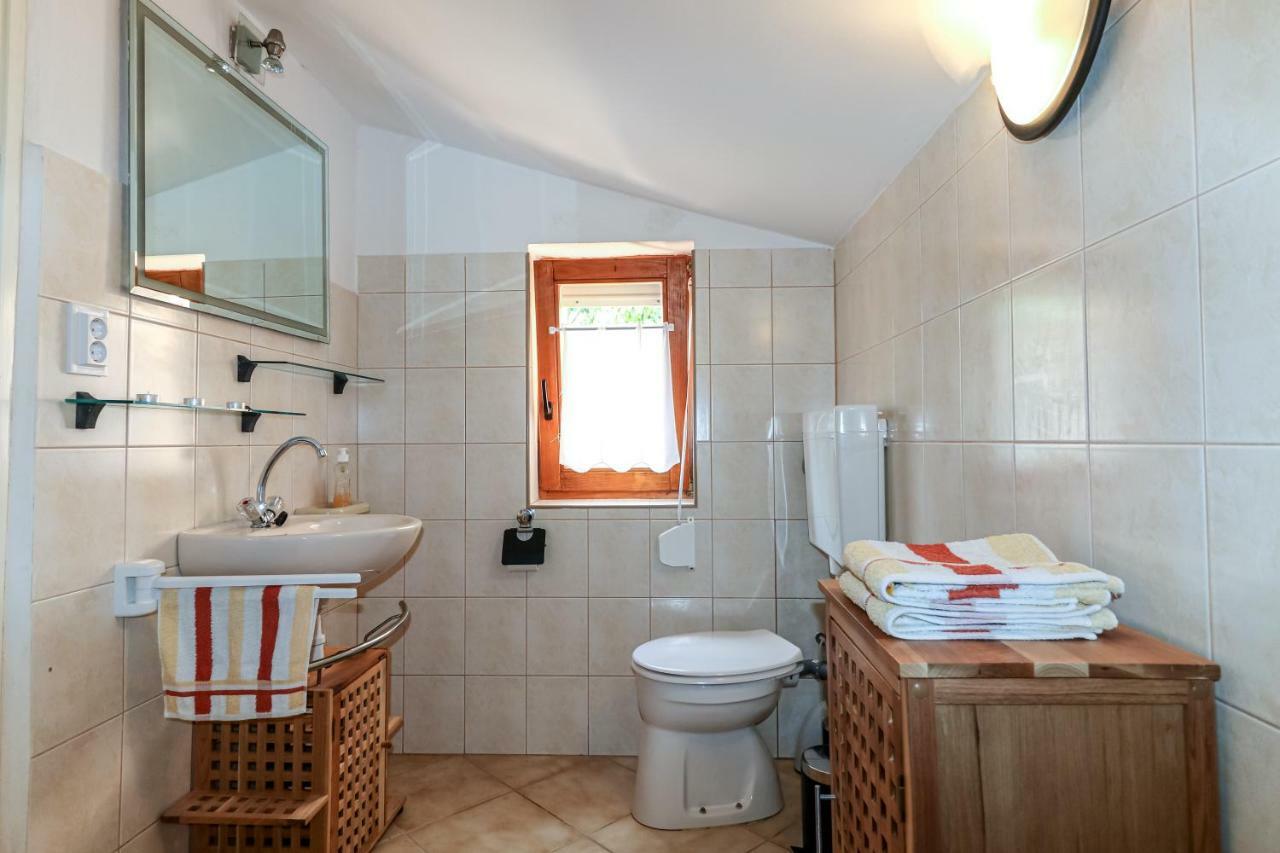 Waimarie Apartment Fazana Luaran gambar