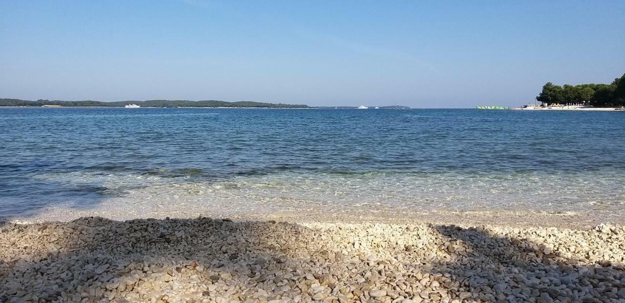 Waimarie Apartment Fazana Luaran gambar